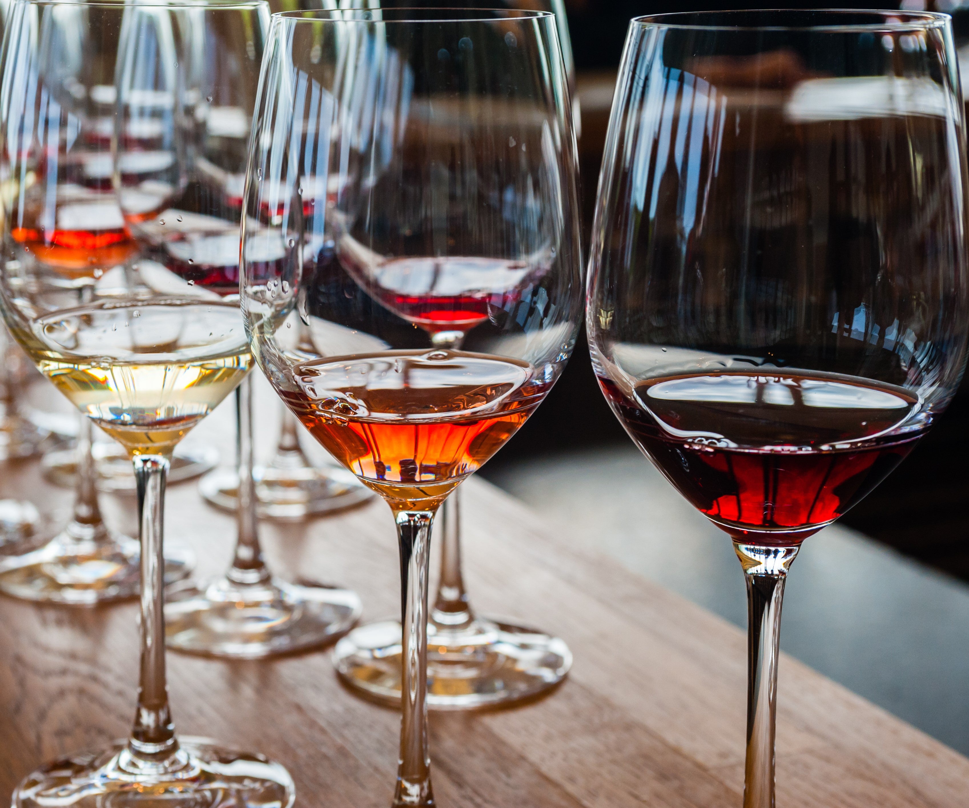 Wine Glasses: These Are the 11 One's Experts Recommend  Banquist